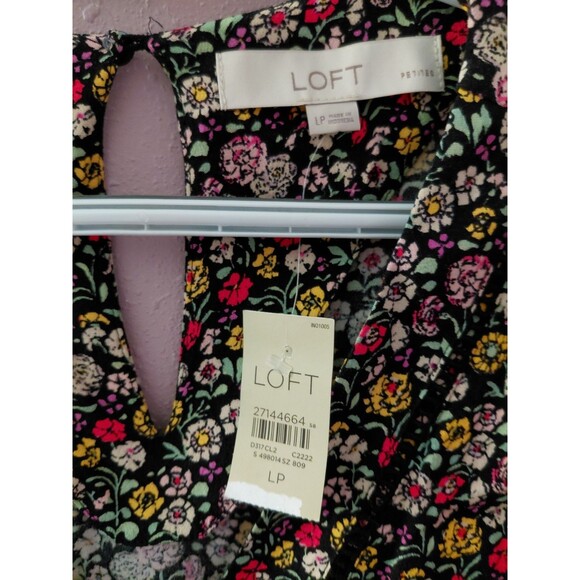 Ann Taylor LOFT Floral Print Deep V Neck Romper Petite Large NWT - Picture 6 of 16